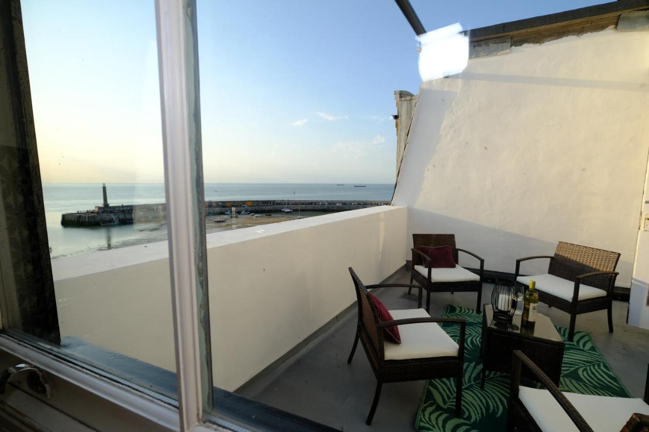 Balcony View Sunsets On Margate Seafront Apartamento Exterior foto